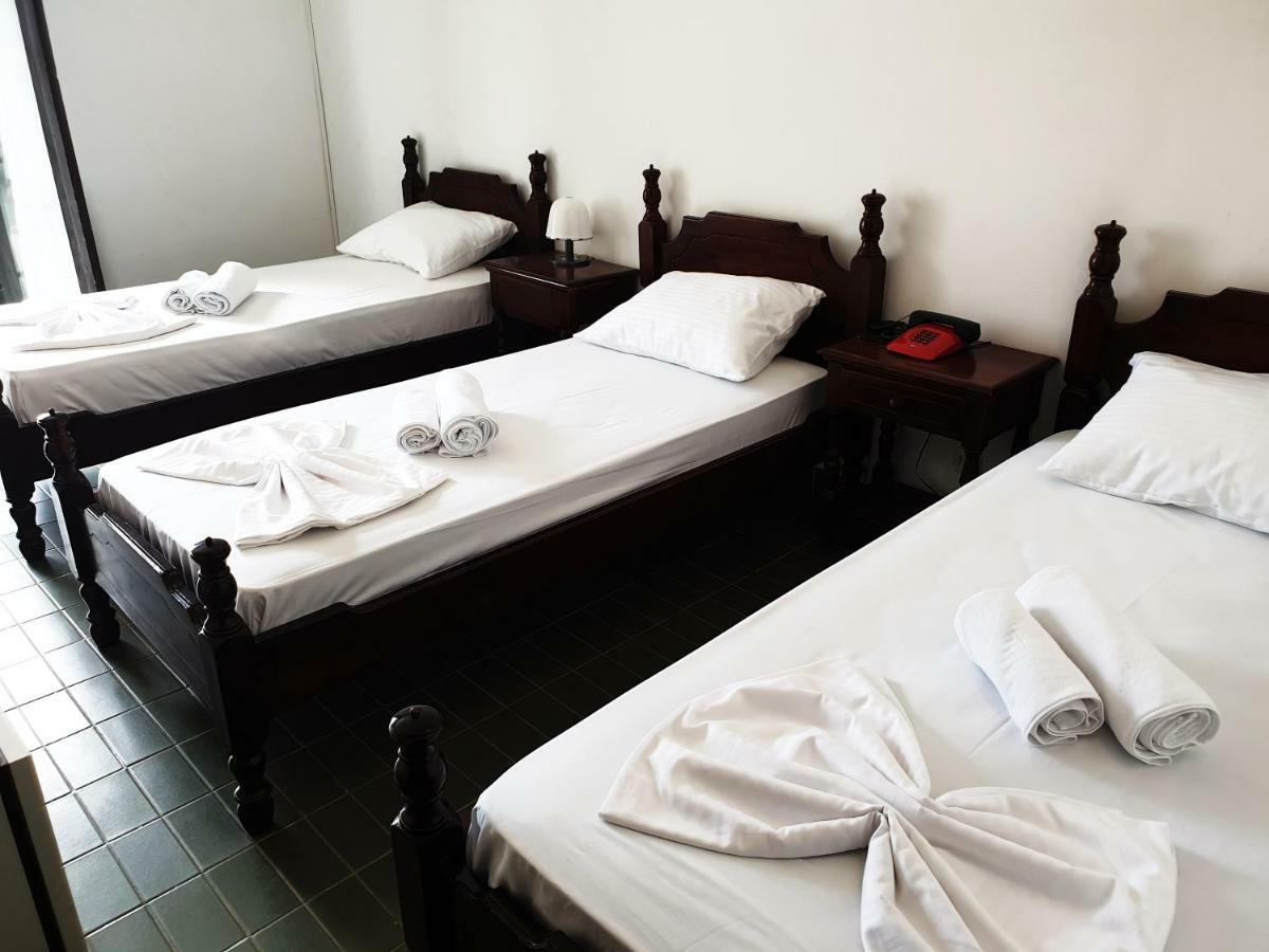 Hotel Sumadija Rafailovici Bečići Luaran gambar