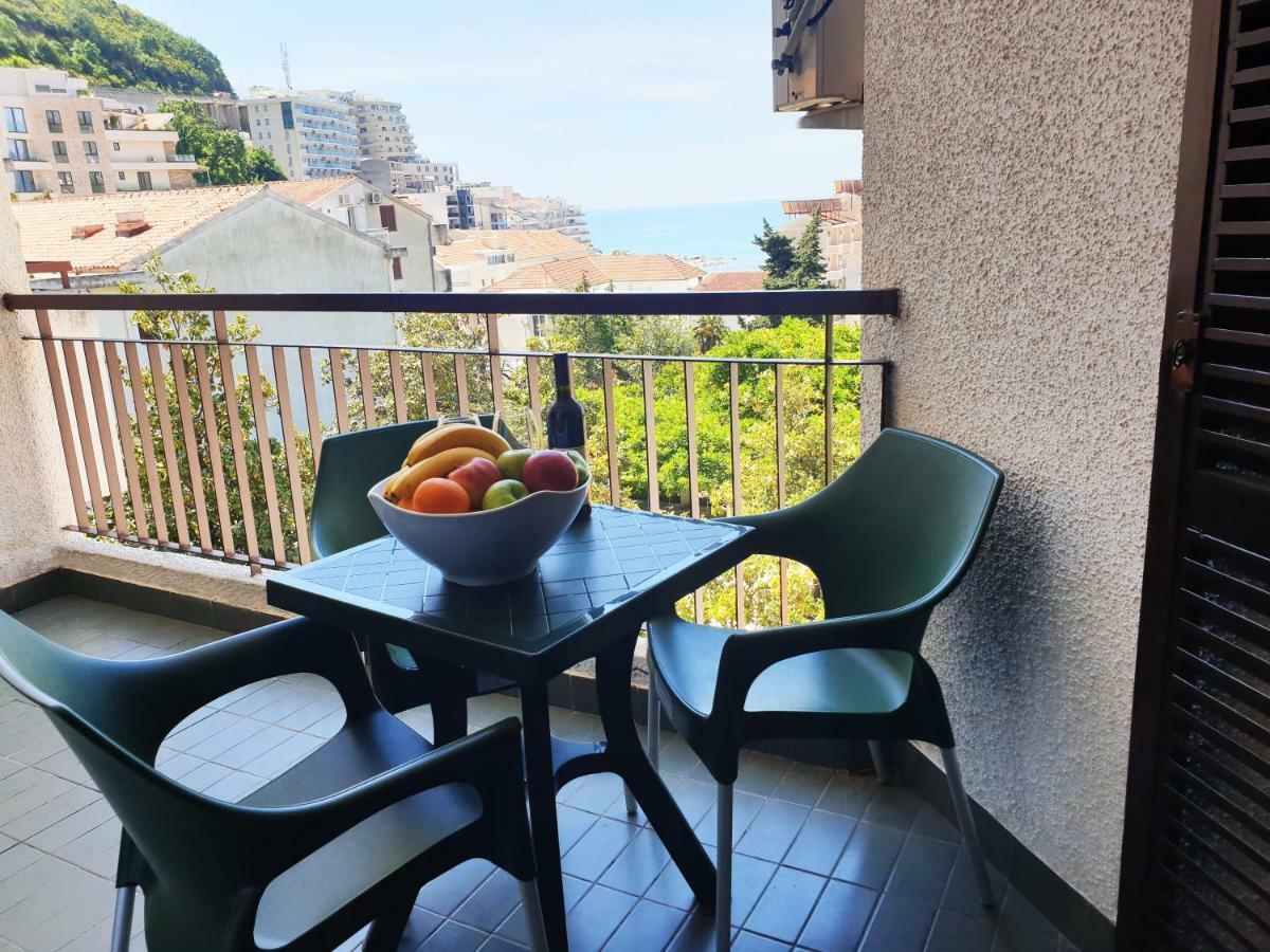 Hotel Sumadija Rafailovici Bečići Luaran gambar