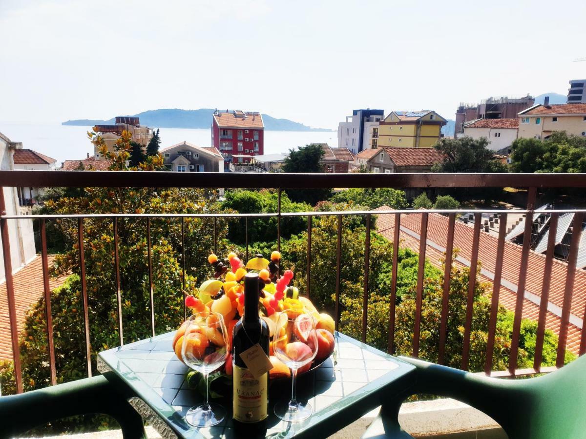 Hotel Sumadija Rafailovici Bečići Bilik gambar