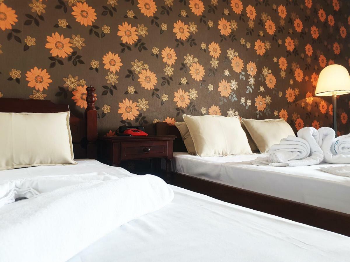 Hotel Sumadija Rafailovici Bečići Bilik gambar