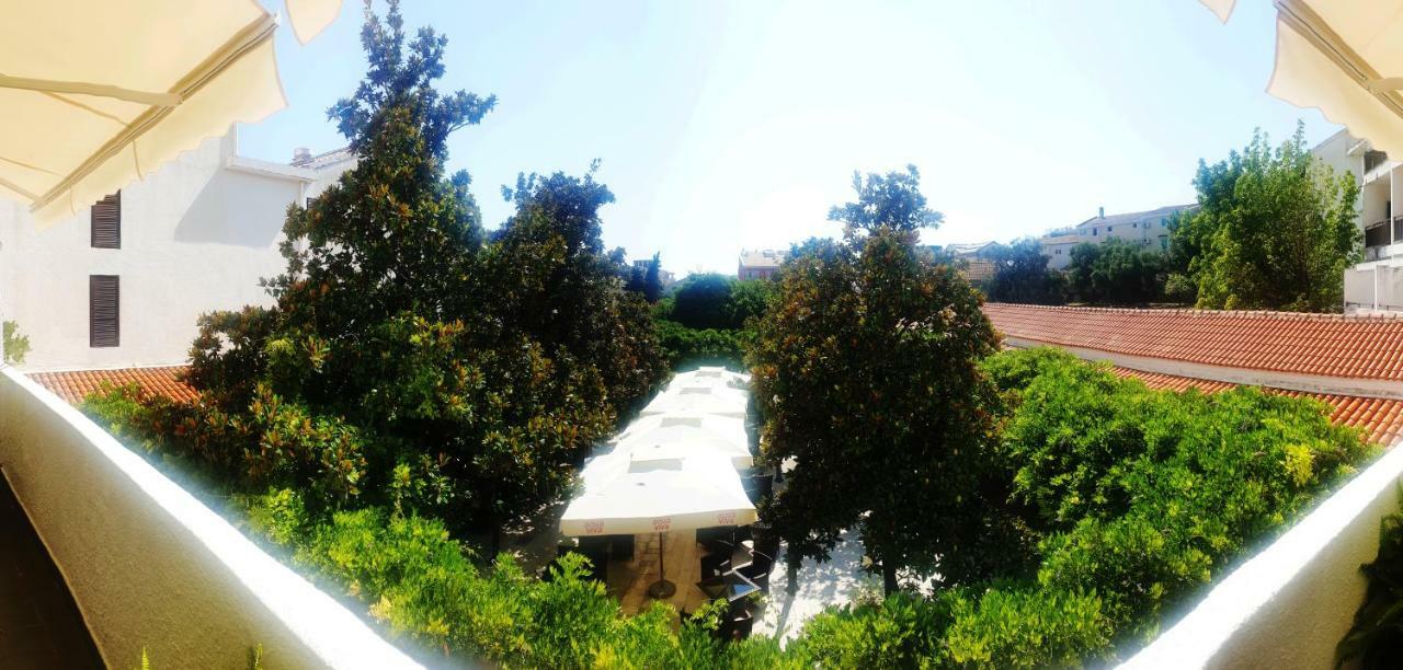 Hotel Sumadija Rafailovici Bečići Luaran gambar